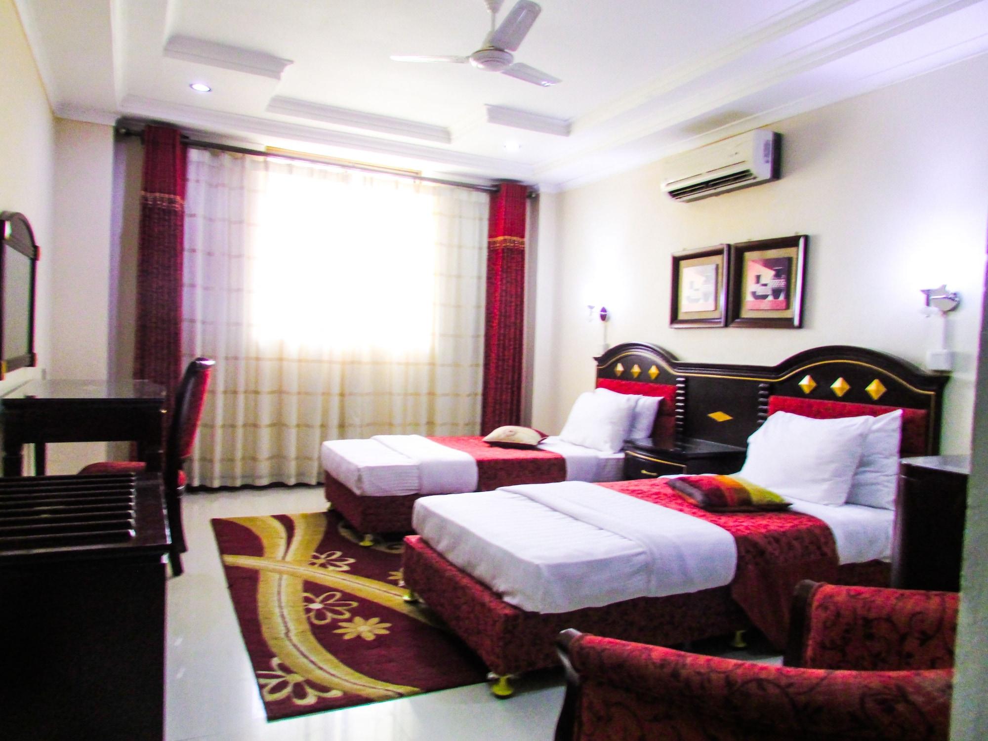 Urban Rose Hotel & Apartments Daressalam Exterior foto